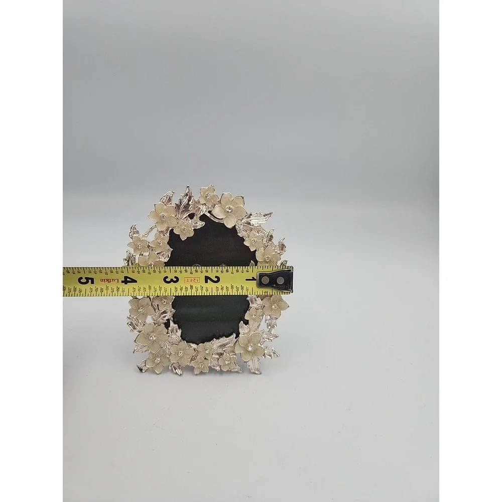 Shidehill Small Photo Flowered  Frame  With‎ Rhinestones.